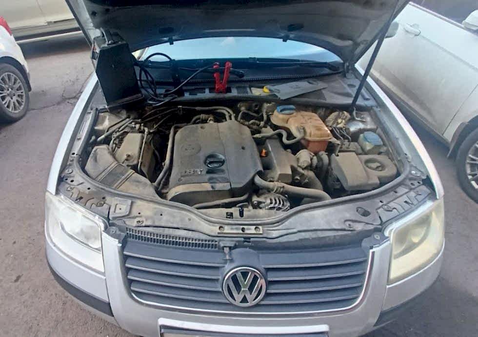 Прикуривание Фольксваген Поло на месте